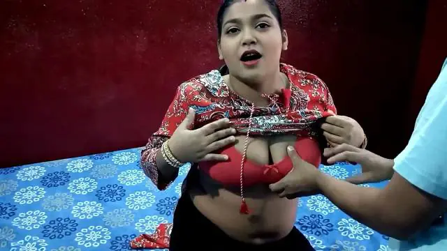 Newlywed Indian Bhabhi’s Honeymoon: Devar’s Big Dick Handjob & Cumshot in Missionary Video