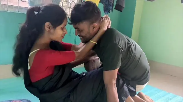 Amateur Curvy Teen’s First Time Blowjob & Ass Licking: Village Girl’s Passionate & Rough Sex XXX Video